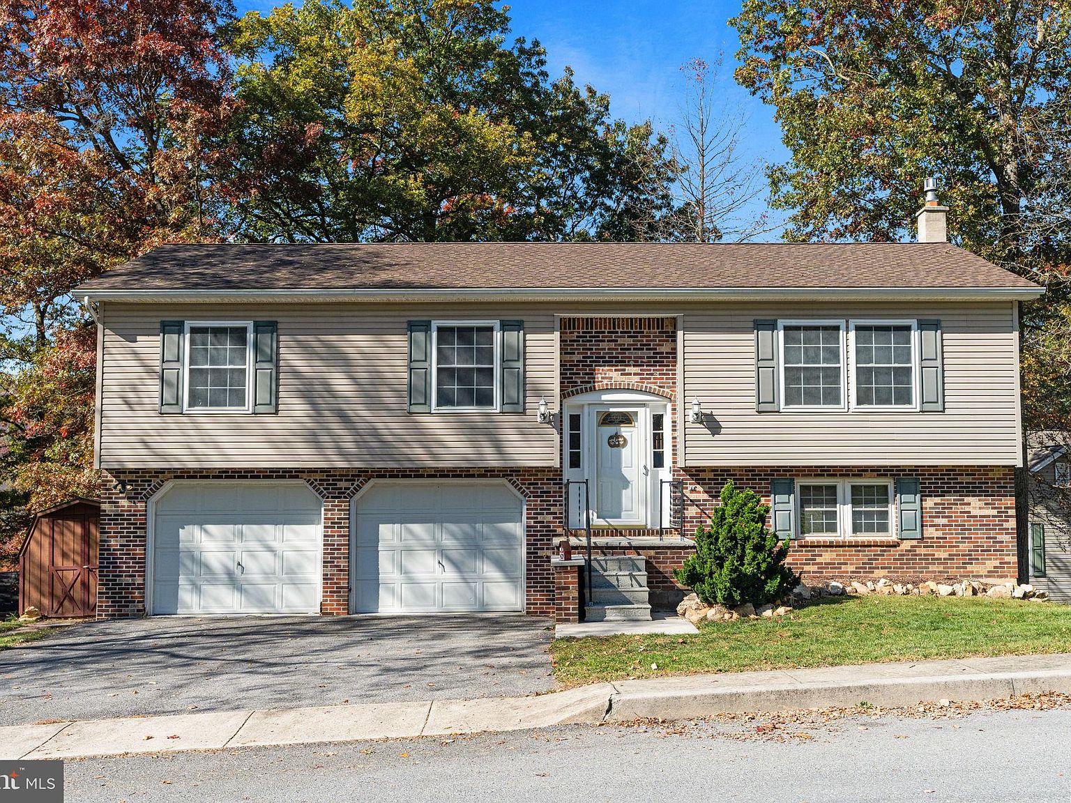 43 Liberty Dr, Mount Holly Springs, PA 17065 | Zillow
