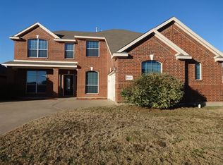 2224 Tawny Owl Rd, Grand Prairie, TX 75052