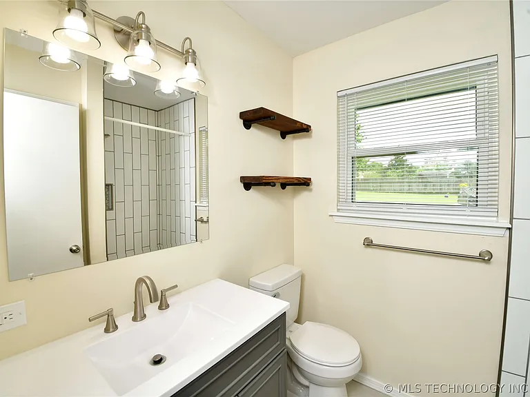 401 N Fir Pl — Photo 20