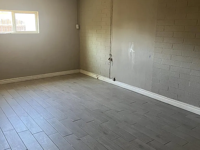 3543 E Yale St — Photo 8