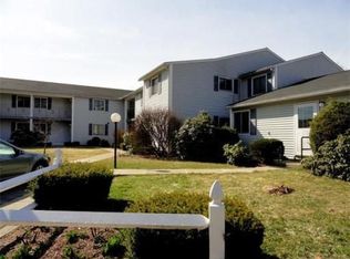 656 High St #11, Clinton, MA 01510