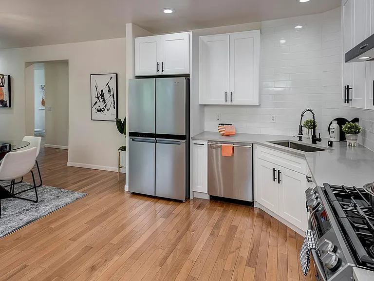 535 SW Ellerwood St #B — Photo 22