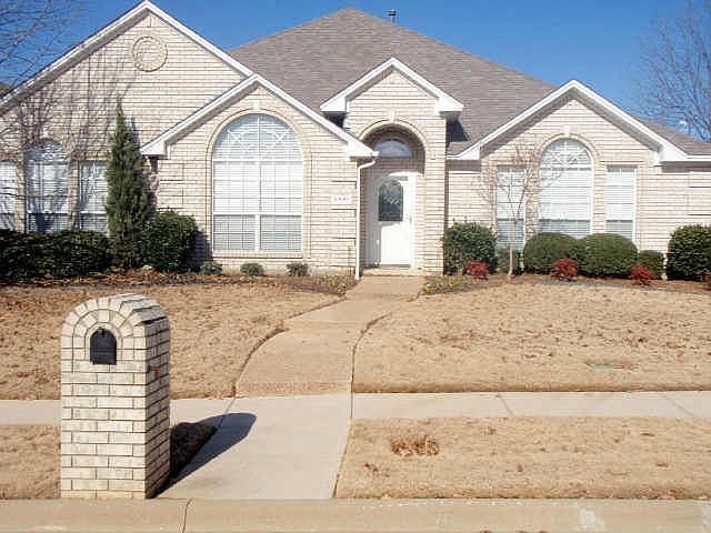 1st image of 6447 Parkmont Dr