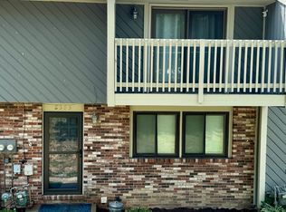 2565 Hunting Ridge Trl, Bridgeville, PA 15017