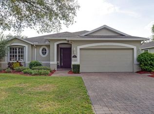 582 Hatteras Ct SW, Vero Beach, FL 32968