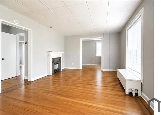 2604 Hamilton Ave #1 — Photo 2