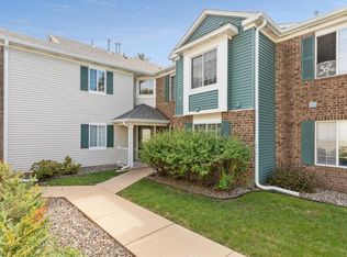 11105 Oregon Cir, Bloomington, MN 55438