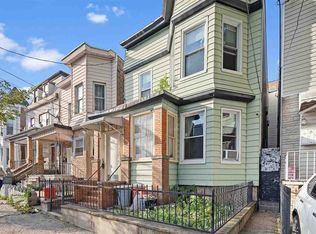 410 14th St, Union City, NJ 07087