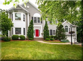 25 Stirling St, Andover, MA 01810