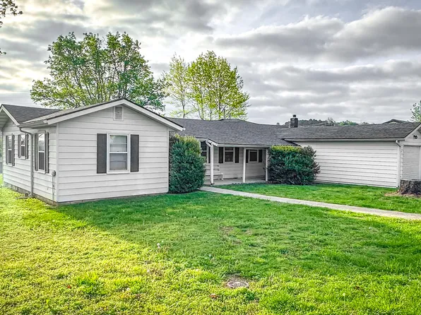 802 North Avenue, Mansfield, MO 65704