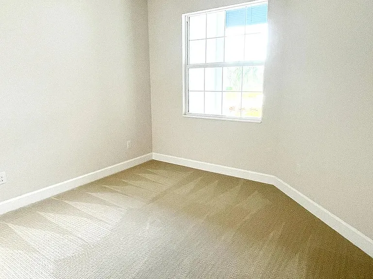 3040 Avalonia Dr — Photo 11