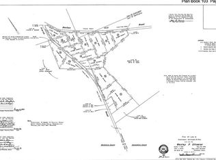 19 Pierce Rd, Hinsdale, MA 01235