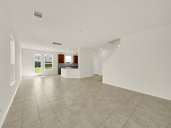 3rd image of 4806 Wellington Manor Ct