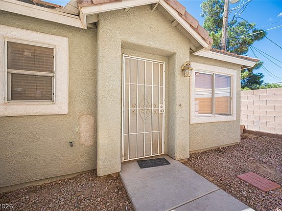 5th image of 5242 Paradise Skies Ave