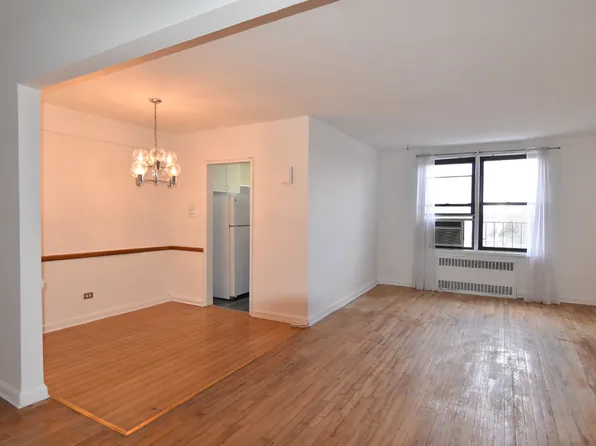 2717 East 28th Street image 1 of 16