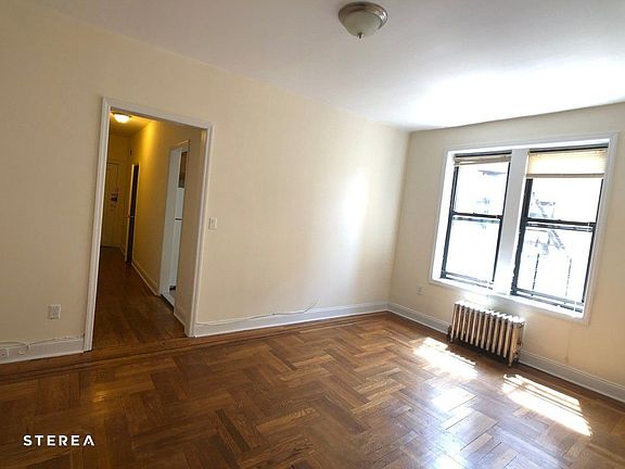 2nd image of 3929 58th St #C6