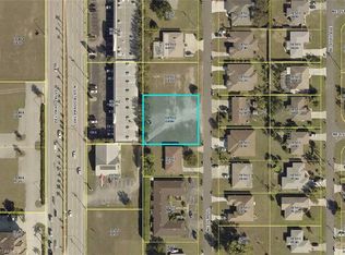 102 NE 16th Pl, Cape Coral, FL 33909