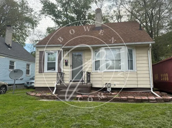 1014 Mackow Dr, Toledo, OH 43607