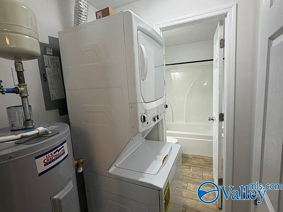 5th image of 411 South St #4