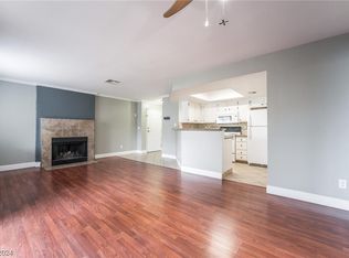 8600 W Charleston Blvd APT 2064, Las Vegas, NV 89117