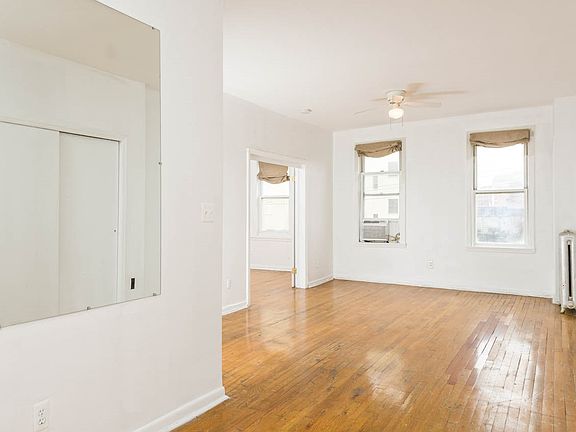4th image of 282 Magnolia Ave APT 9