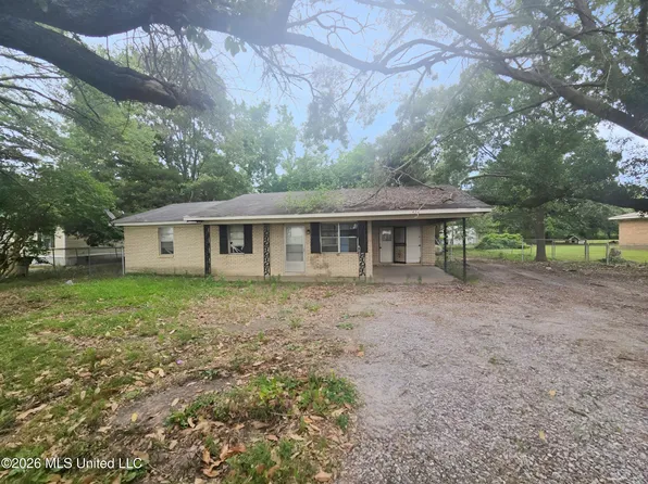 443 Smith Rd, Cleveland, MS 38732
