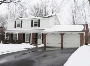 6118 Alexa Ln, Sylvania, OH 43560