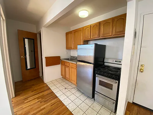 Rented by EXR | media 5