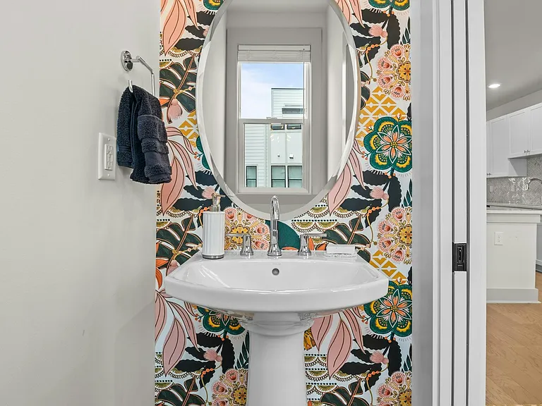 Powder room