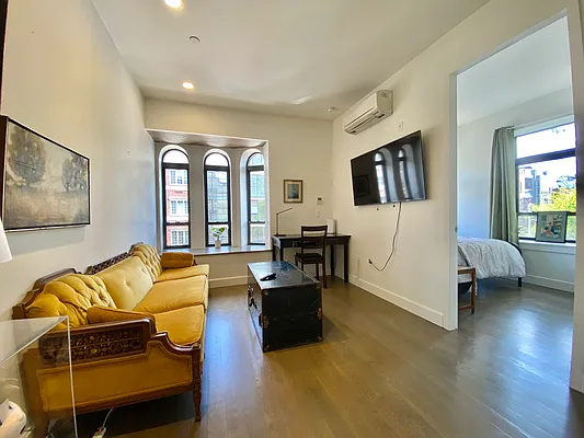 Rented by Simply Brooklyn Realty Inc | media 33