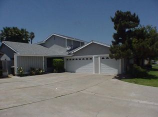 864 N Morgan St, Orange, CA 92867