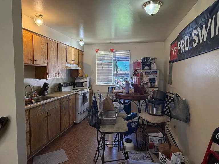 409 S 26th St #15 — Photo 4