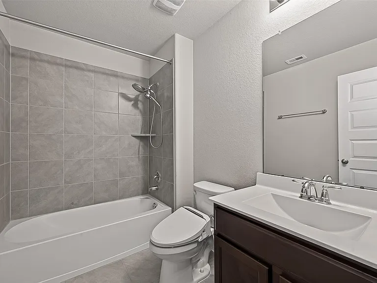 9227 Downing St — Photo 29