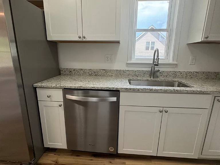 380 Quinn Hill Ln — Photo 5