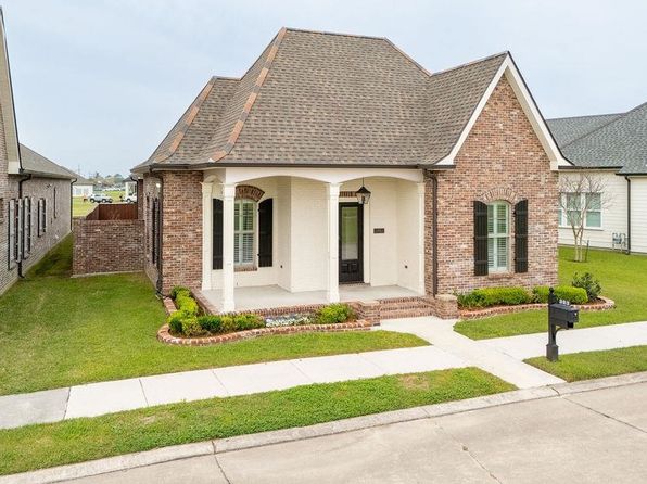 323 Rue Street Rachel Dr, Houma, LA 70360
