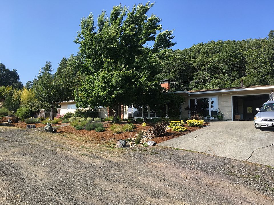 1st image of 78 Hillside Dr