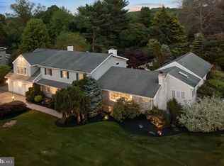 81 Woodview Dr, Doylestown, PA 18901