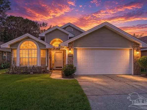 5436 Dynasty Dr, Pensacola, FL 32504