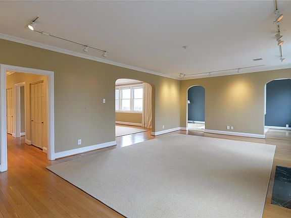 5th image of 7506 Byron Pl APT 3