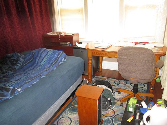 4th image of 1304 W Albion Ave