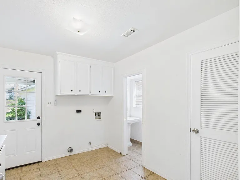 1107 Verret Ln — Photo 19