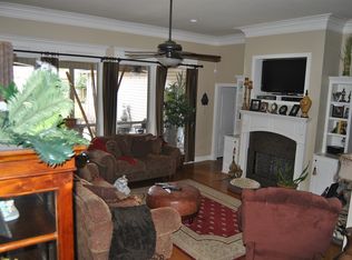 12707 Diamond Lake Dr, Walker, LA 70785