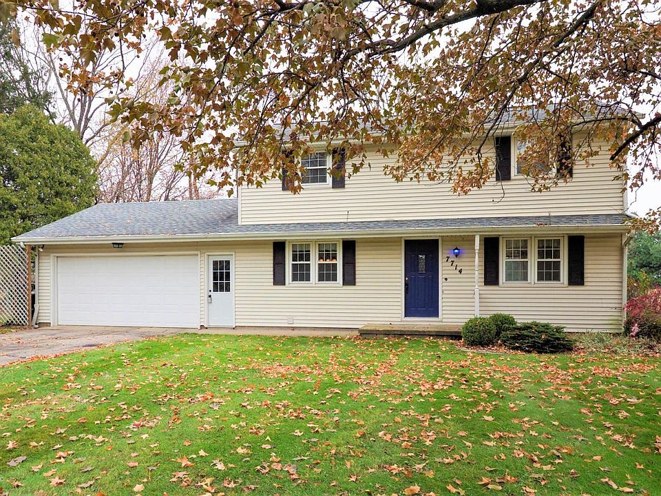 1st image of 7714 Foxwood St