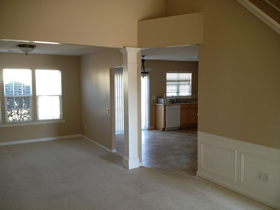 1st image of 9208 Bellegarde Dr