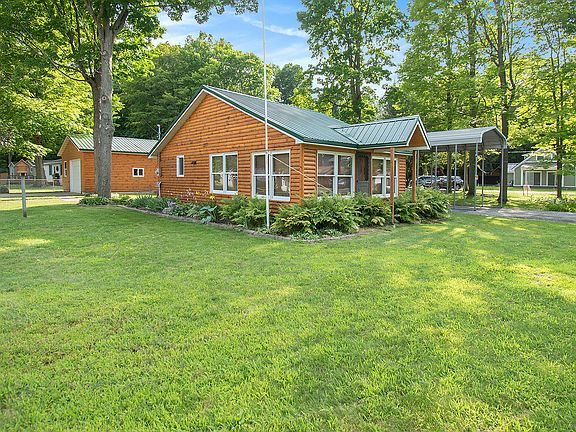 4th image of 7523 W Forest Dr