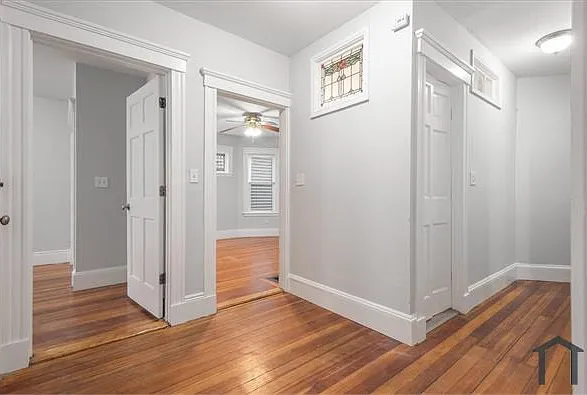 3 bed, 1200 sqft, $3,250 — Photo 1