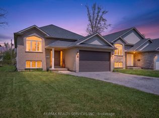 26 Trent Ave, Welland, ON L3C 0E1