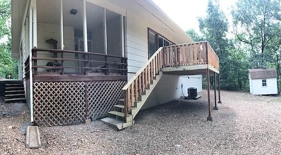 2nd image of 2 Carpenter Ln