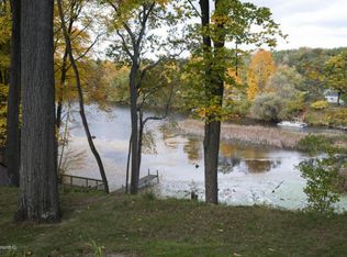 7784 Thornapple Bayou Dr SE, Grand Rapids, MI
