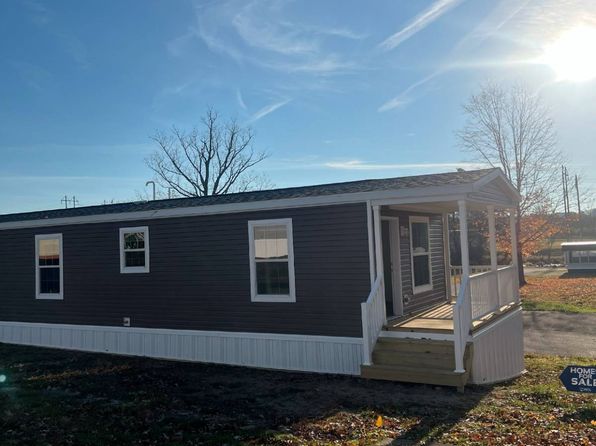 130 Lillian Ln